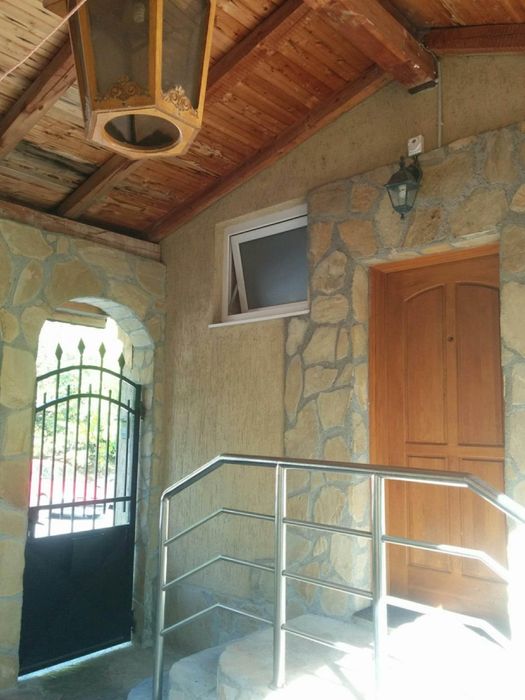 Продава се Къща в Шумен, Център - 330 кв.м за 1000 €/кв.м - Снимка #2