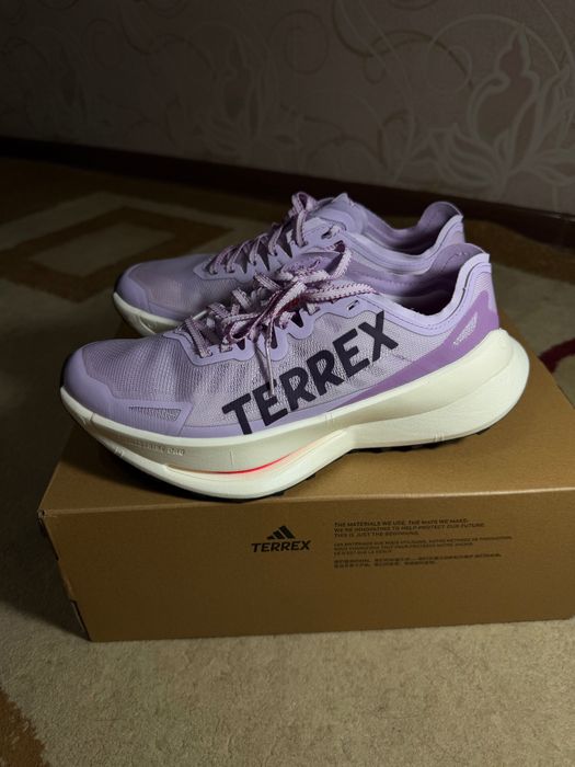 Женские кроссовки Adidas Terrell Agravic Speed Ultra