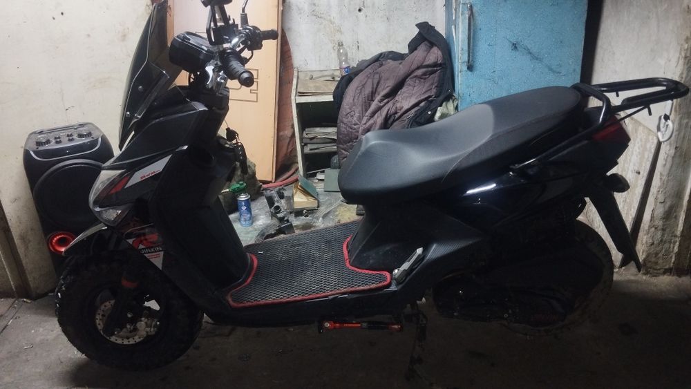 Скутер Samurai 175