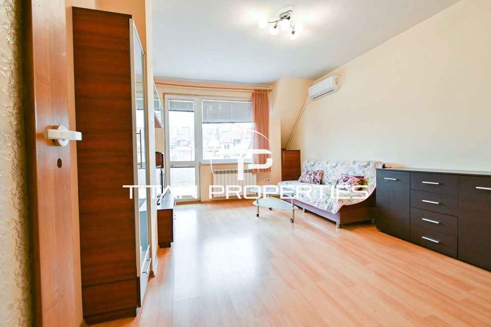 Двустаен, под наем, ж.к Изток