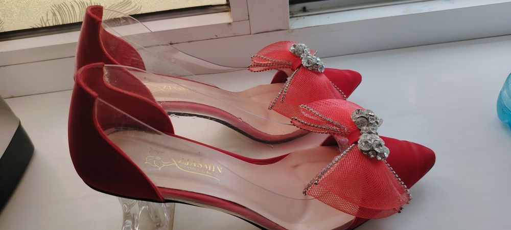 Tufli zjasmin  firma 37 razmer