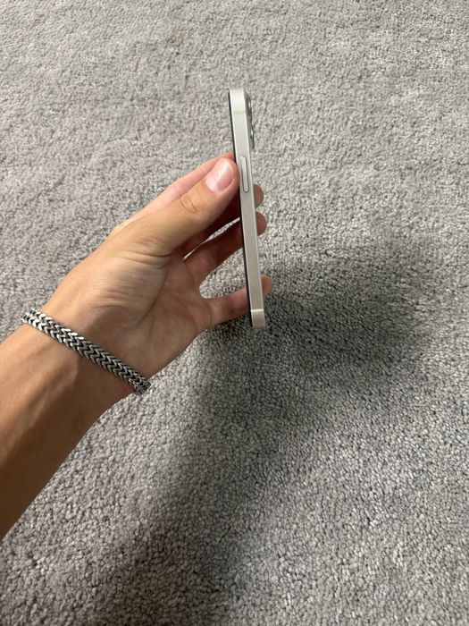 iPhone 13 Mini ideal