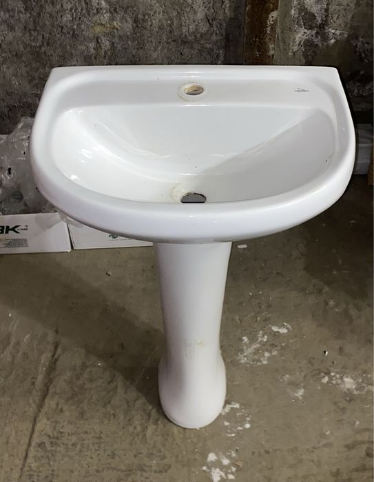 Умывальник в хорошем состоянии