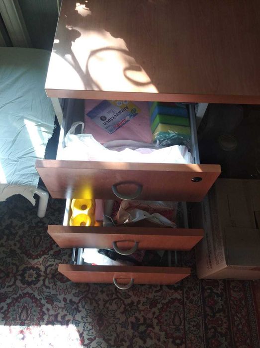 Компьютерный стол.