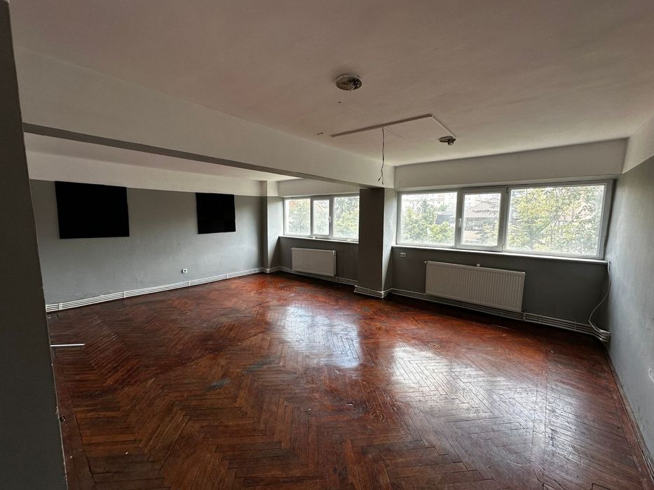 Inchiriez Spatiu Comercial/Spatiu Birouri Ultracentral in Buzau 460mp2