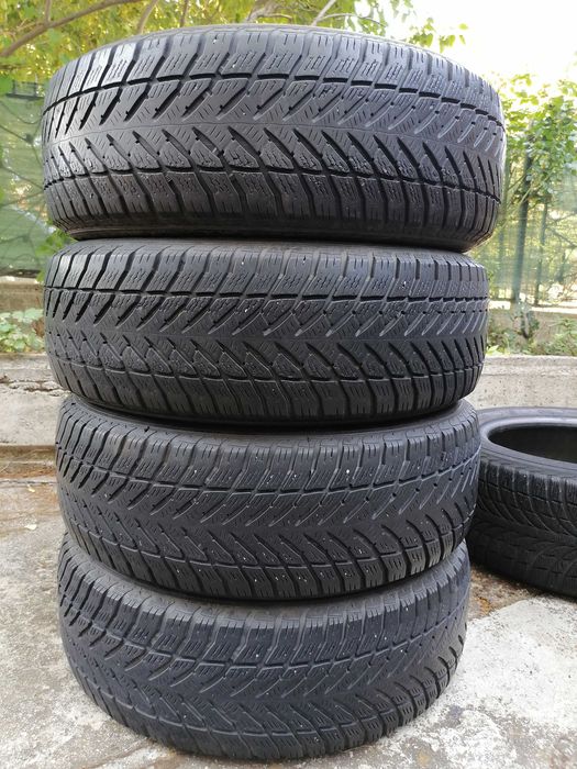 225/65/17 4бр.Goodyear Зимни гуми