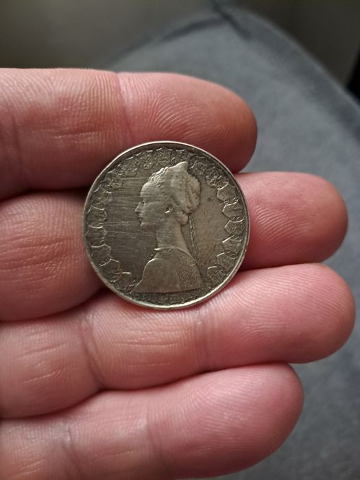 Vând monede de argint si ceasuri vechi