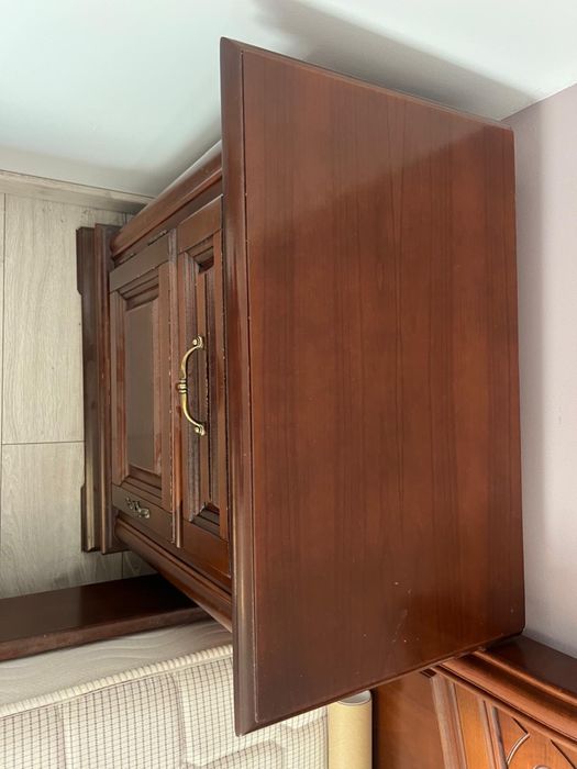 Vând mobilier pentru dormitor