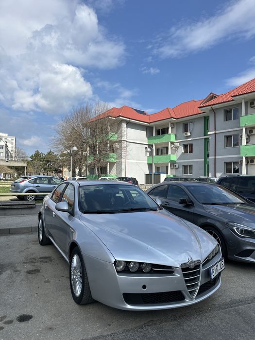 vand sau schimb Alfa 159
