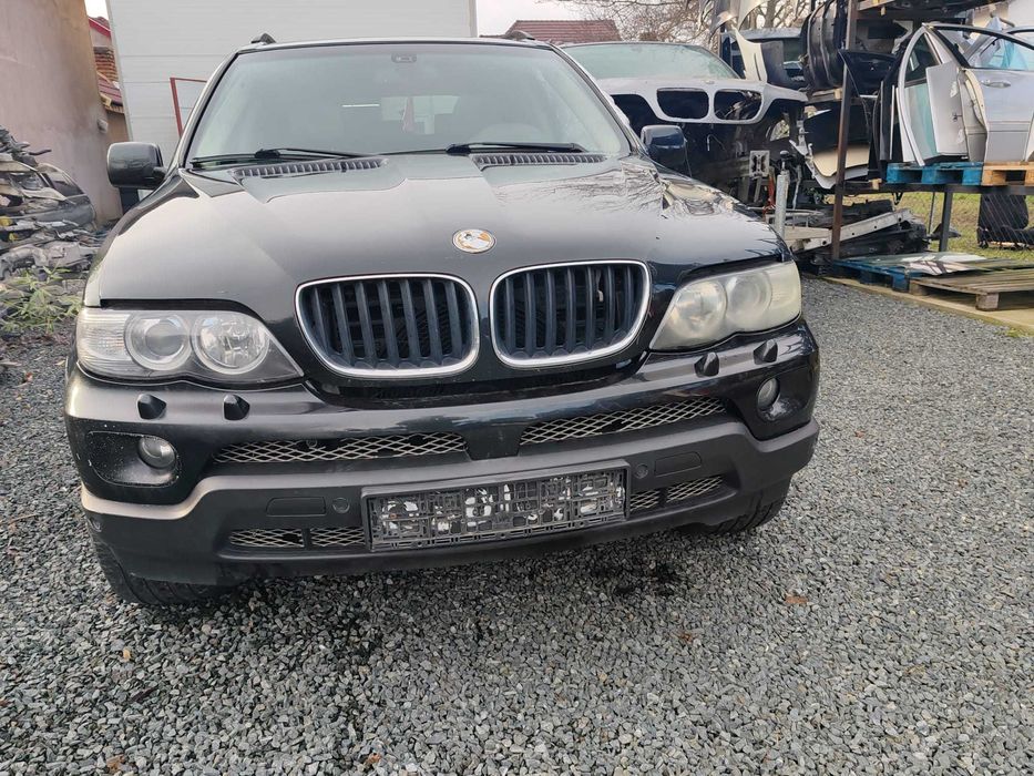 Dezmembrez Bmw X5 e53 3.0d