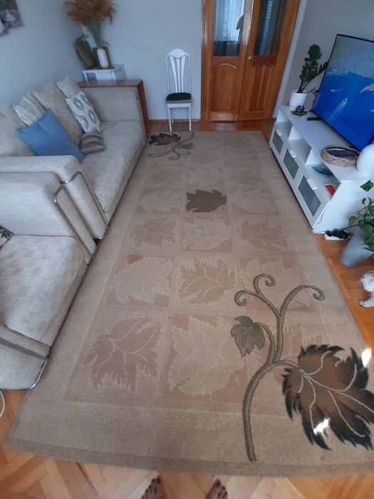 Продам Ковер 2/4