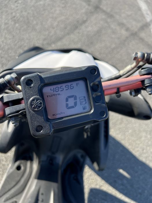 Yamaha Aerox Naked 50