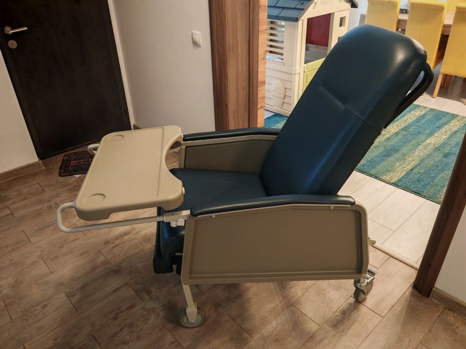 Fotoliu medical reglabil Vevor Geri