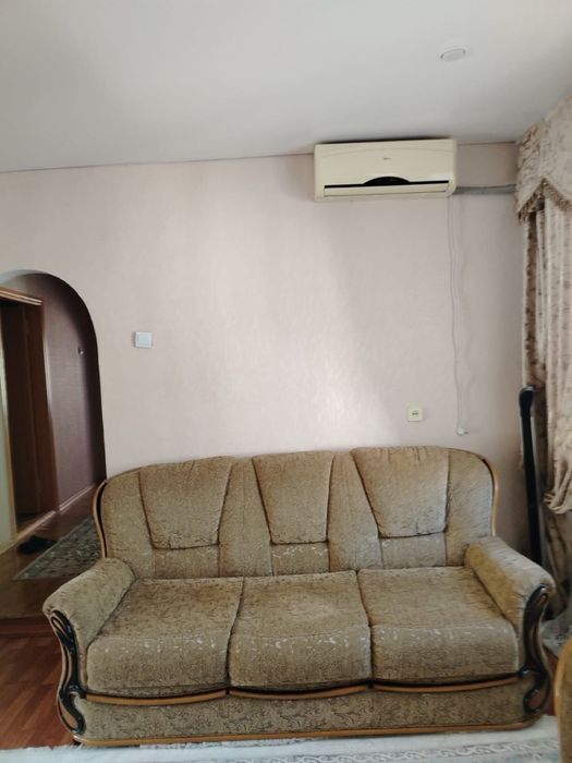 Продам диван и 2 кресла