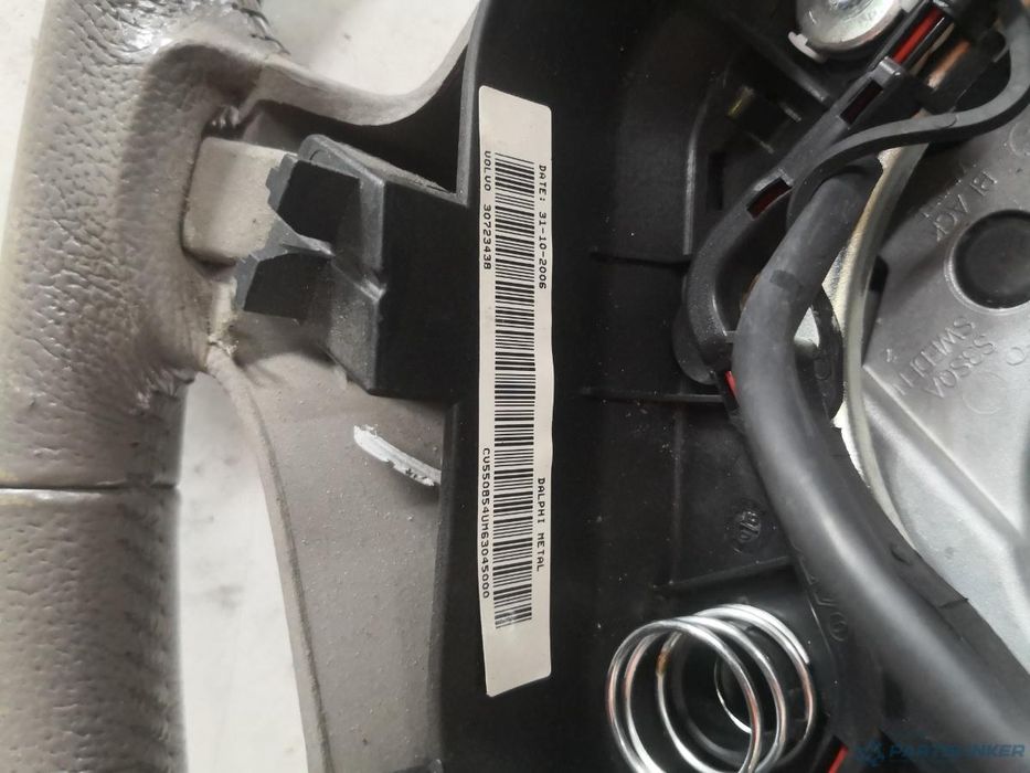 Volan Volvo Xc90 I (275) [ 2002 - 2015 ] Oem 30723438