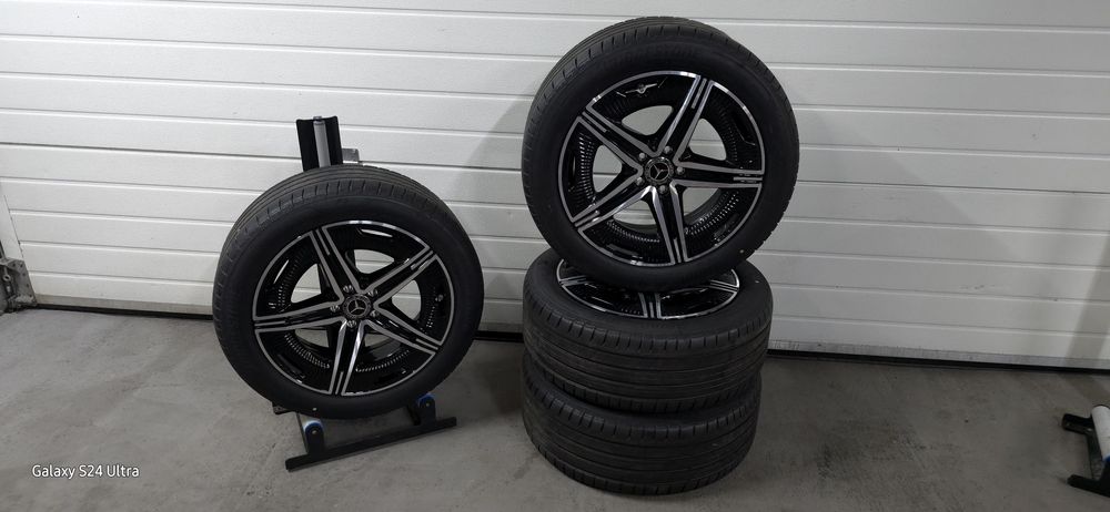 AMG  оригинални джанти  EQE 19"