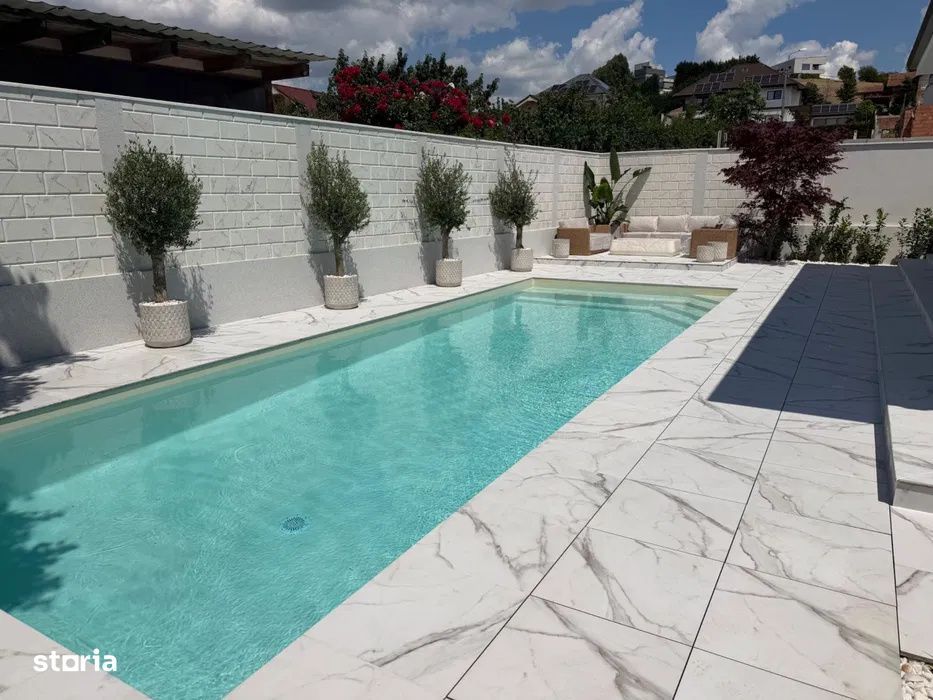 Vila premium | piscina incalzita | panorama spectaculoasa asupra Oradi
