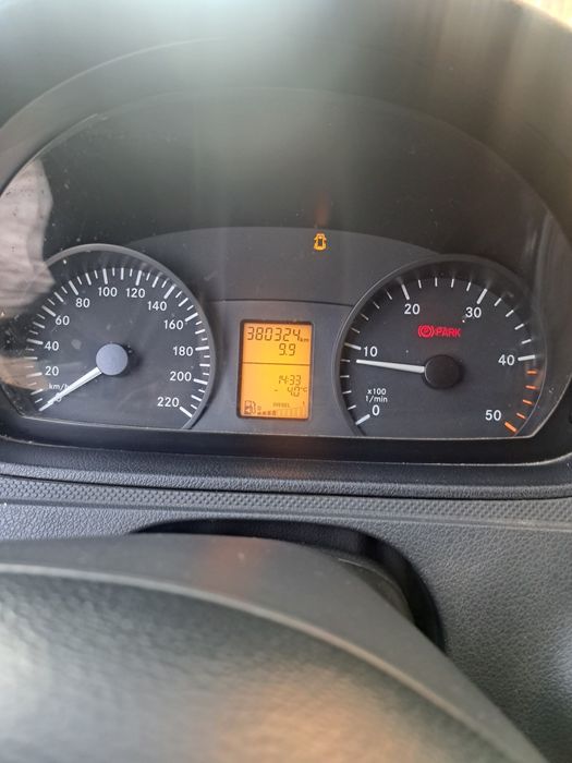 Vand Mercedes vito Viano Euro 5   7+1 locuri