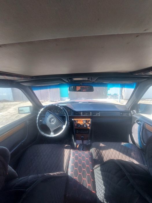 Мерседес 124 2.2 сатылады