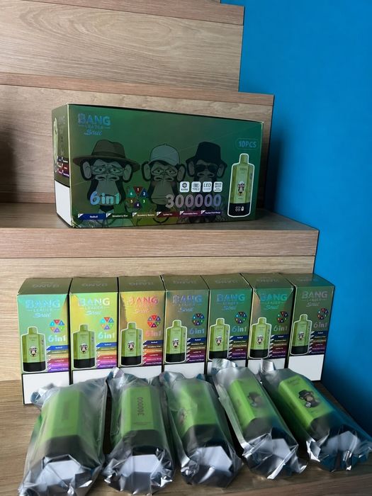 Vape 6 in 1 Sigilat | Până la 300000 Pufuri | 6 Arome | USB-C + LED
