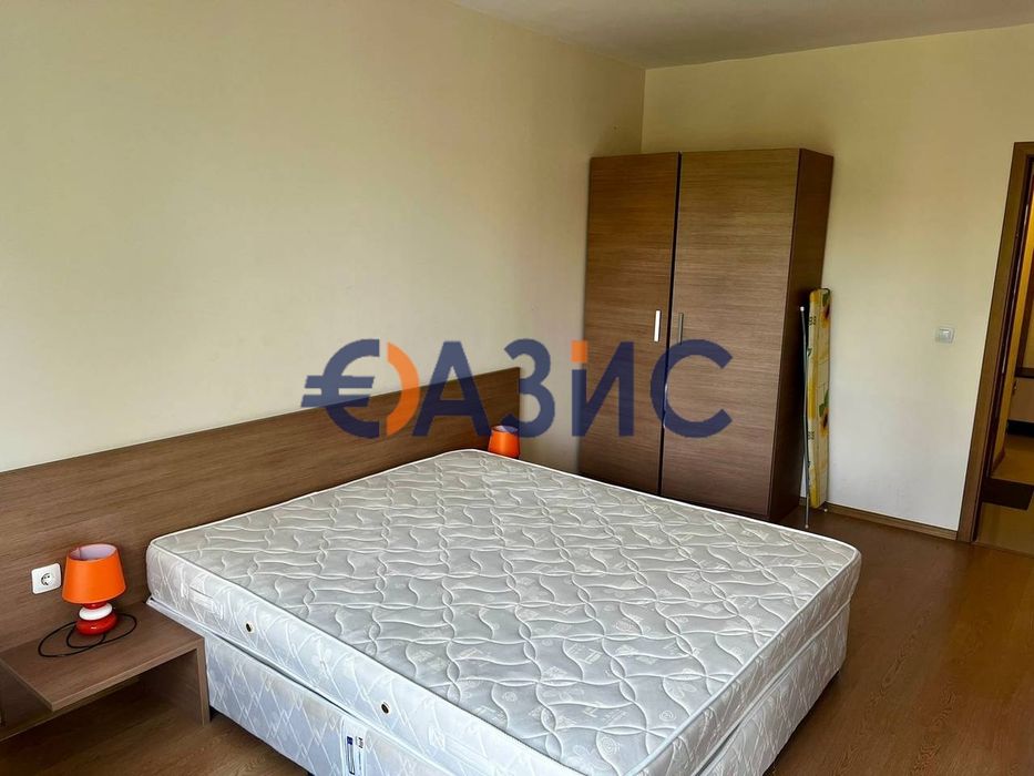 Продава се Двустаен апартамент в к.к. Слънчев бряг - 82 кв.м за 1025 €/кв.м - Снимка #10