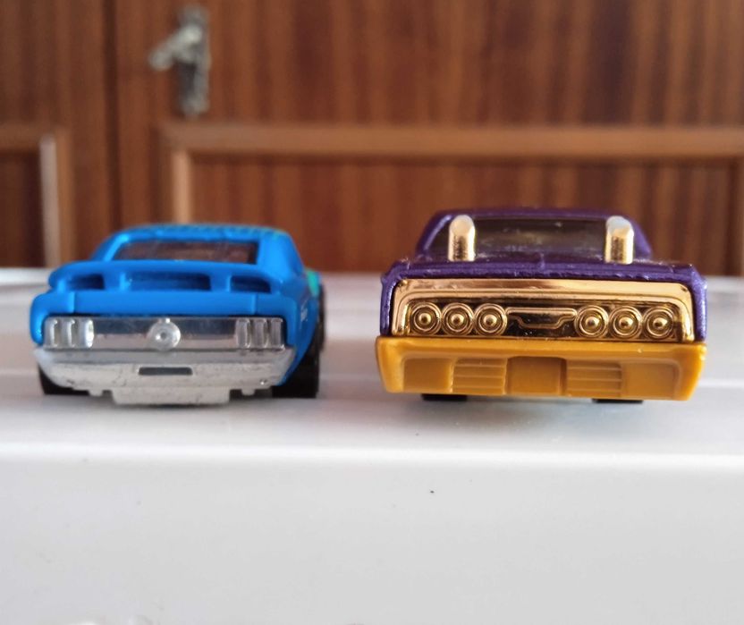2 за 1 1969 FORD MUSTANG Boss 302+1964 CHEVY IMPALA HOTWHEELS toy cars