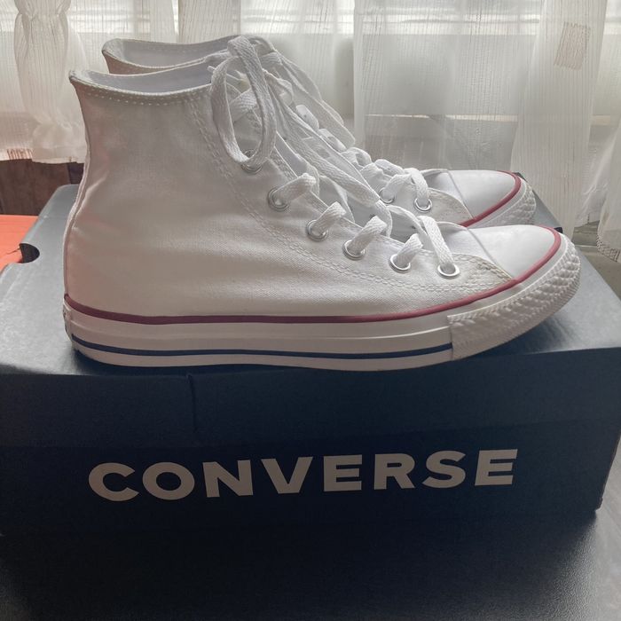 Converse Chuck Taylor НОВИ
