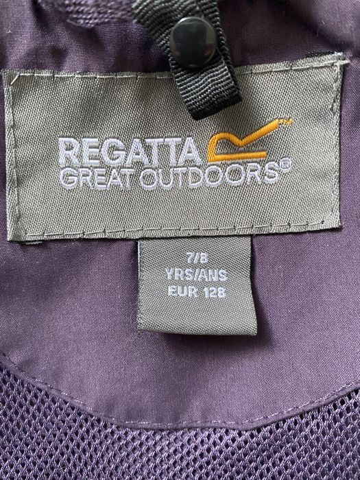 Куртка на мальчика  5-6 лет.