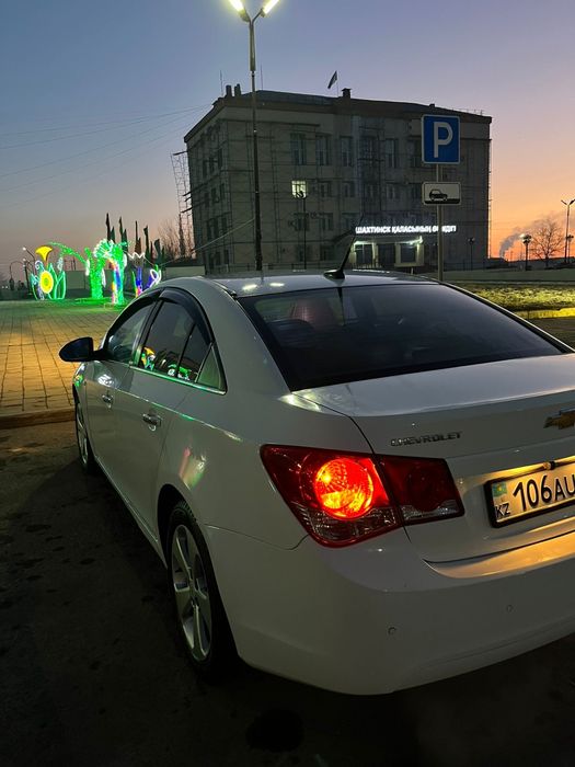 Продам авто круз 2012г