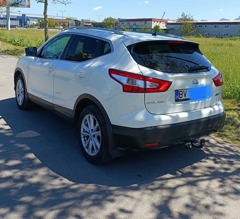 Vând Nissan Qashqai j11