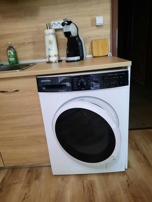 Продавам : пералня със сушилня DAEWOO – 200 €