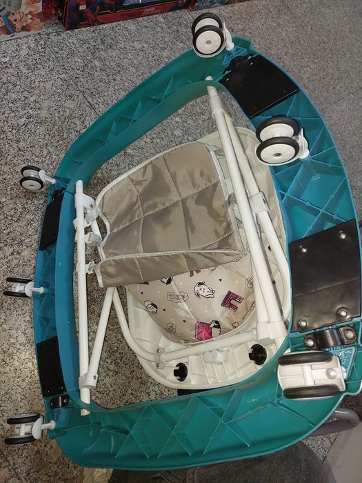 Детские музыкальные ходунки с навесом