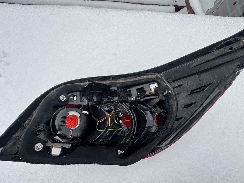 Tripla BMW E60 Facelift - partea stanga