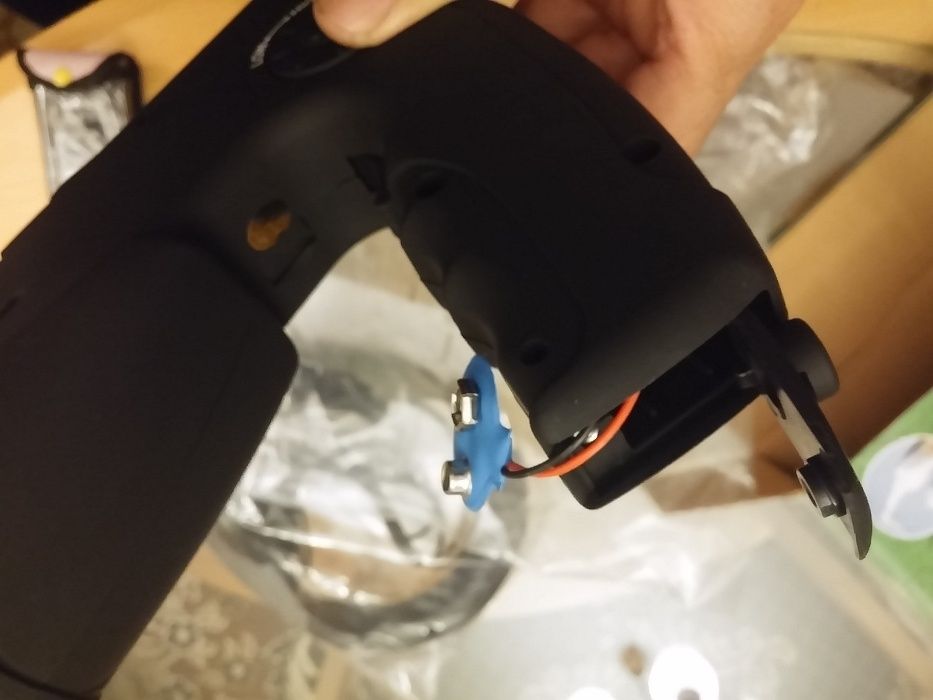 Направл микрофон для орнитолога. Черного цвета. Направление на звук оп