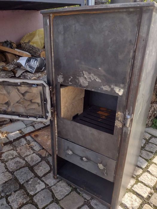 ДОКУМЕНТАЦИЯ за изработка на печка на дърва с водна риза.