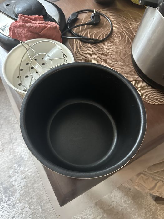 Продам мультиварку