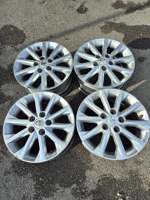 Продам титановый диск16 Тойота Камри