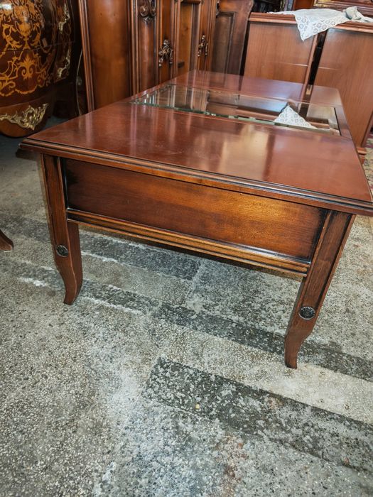 Витринна холна маса