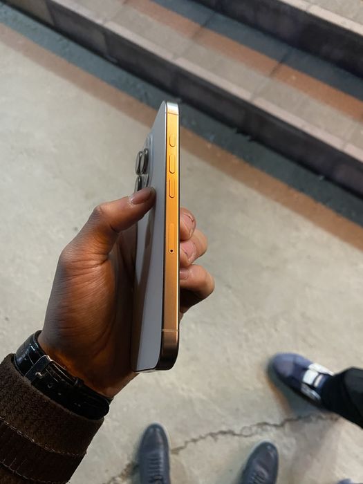 Iphone 16 pro kar dak bor hammadi ideal 10/10 sastayaniya pachkaday xu