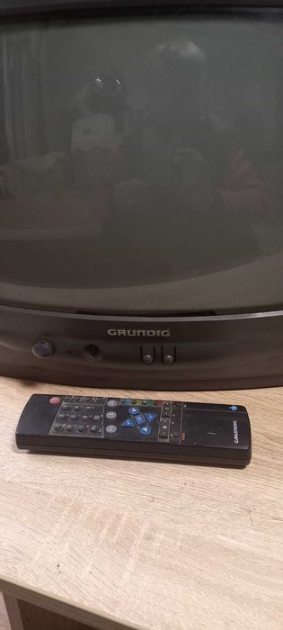 Телевизори "GRUNDlG" - NORDMENDE"- 37cm