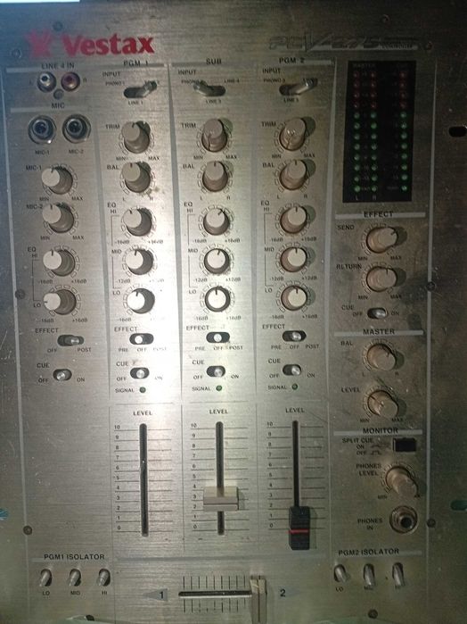 Vand de urgenta Reloop RP 7000 MK2 si Vestax pcv 275
