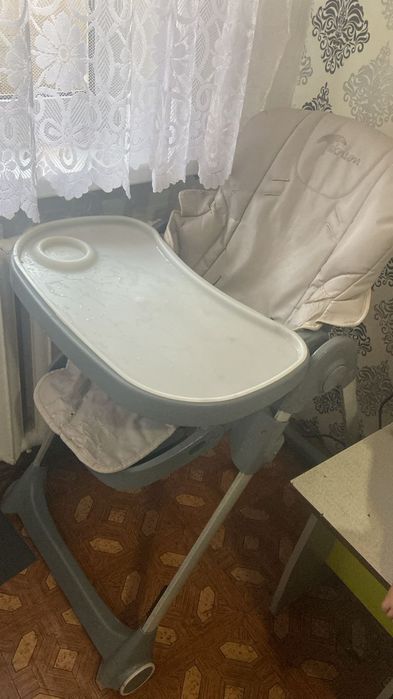 Продам детский стул для кормления