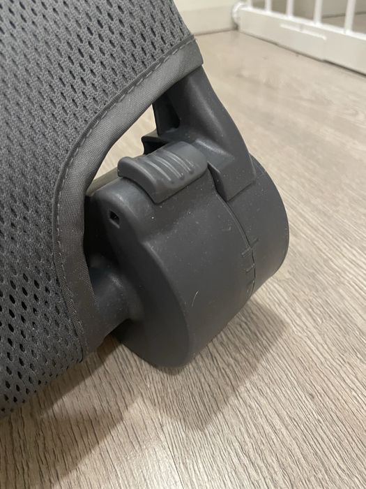 Продам шезлонг 0+