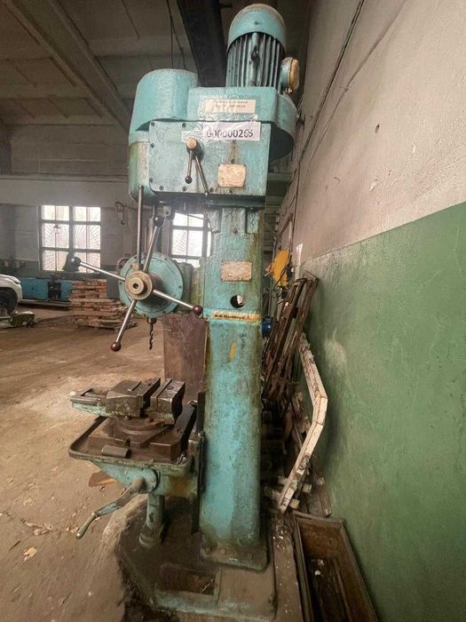 Станок сверлильный