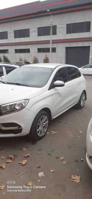 Lada X ray Avtomat 2020-yil srochna sotiladi