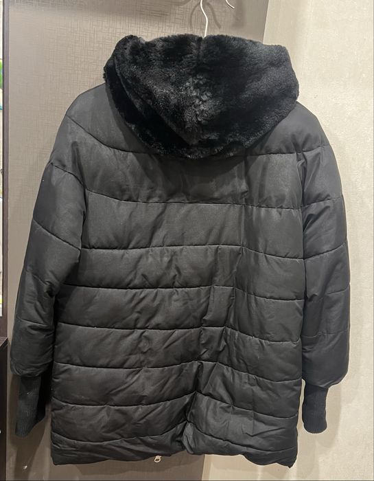 Продам зимнюю куртку