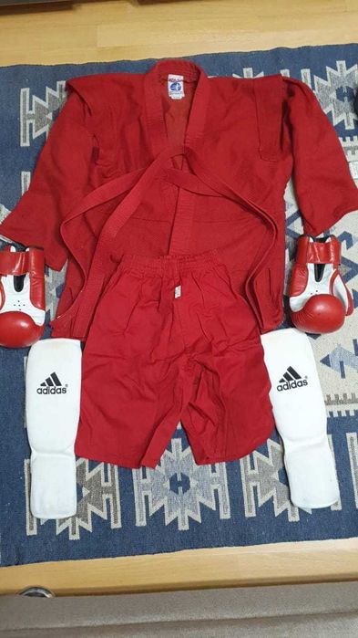 Кимоно для карате, борцовка для самбо с перчатками с комплектом