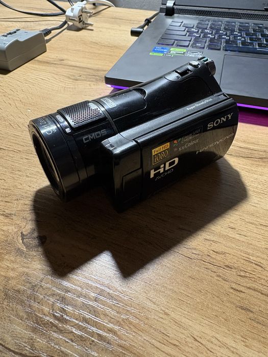 Камера Sony Handycam