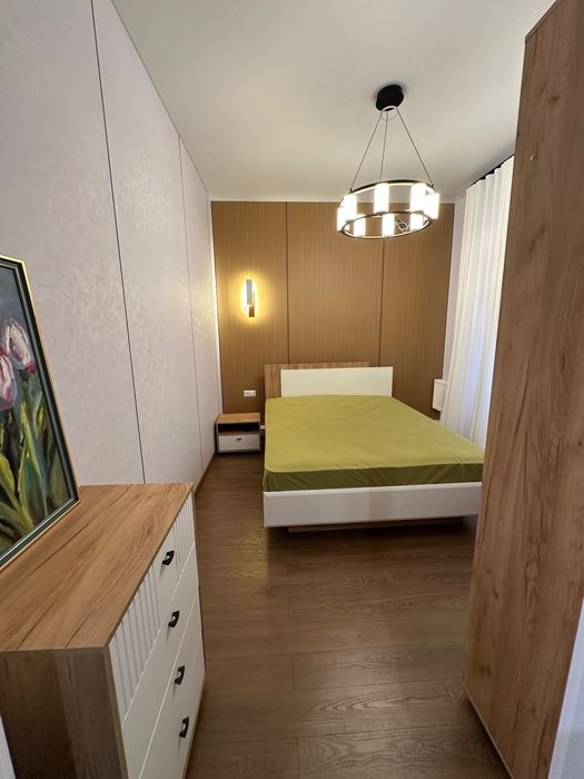 Срочно продается квартира 3х комнатная 80кВ