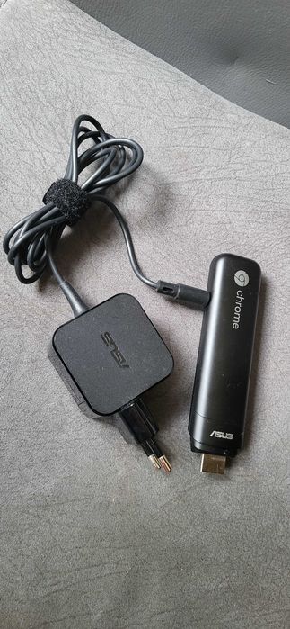 ASUS Chromebit CS10 16GB eMMC 2GB LPDDR3 PC Stick fuctional
